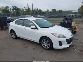  Salvage Mazda Mazda3