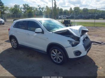  Salvage Mitsubishi Outlander