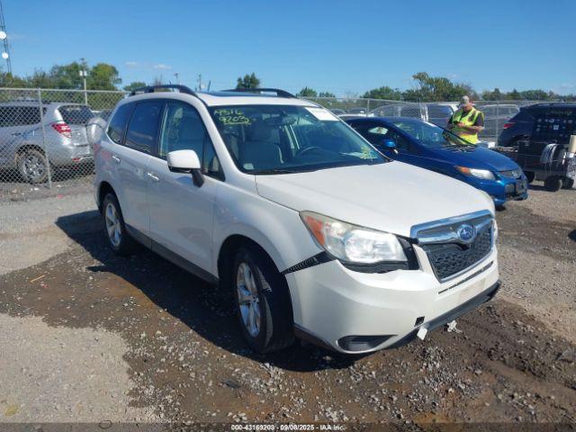  Salvage Subaru Forester