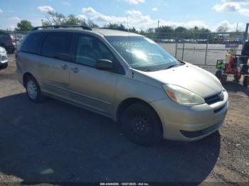  Salvage Toyota Sienna