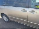 Toyota Sienna Le Image 3