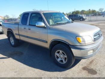  Salvage Toyota Tundra