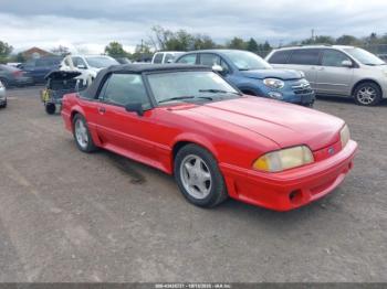  Salvage Ford Mustang
