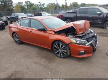  Salvage Nissan Altima