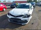 Toyota Camry Le Image 2
