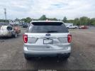Ford Explorer Limited Image 15
