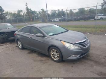  Salvage Hyundai SONATA