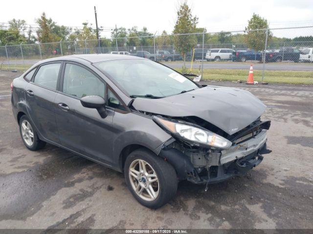  Salvage Ford Fiesta