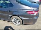Toyota Camry Le Image 4