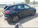 Ford Escape S Image 9