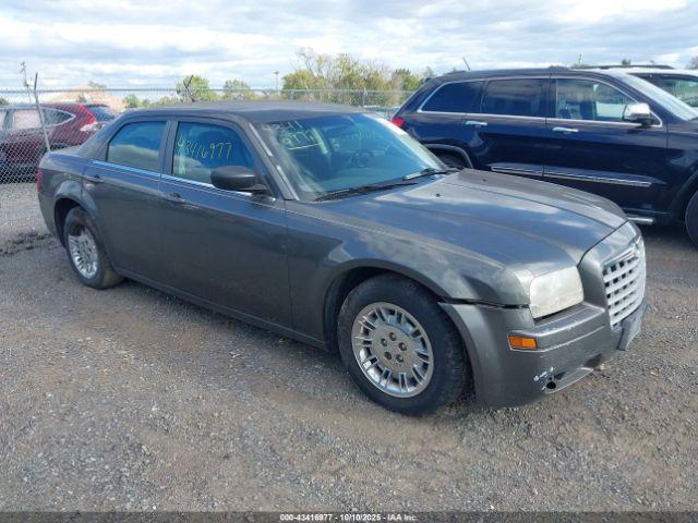  Salvage Chrysler 300