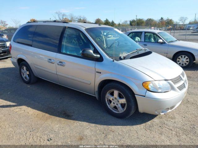  Salvage Dodge Grand Caravan