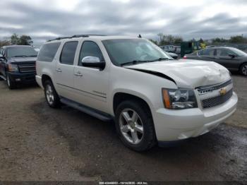  Salvage Chevrolet Suburban 1500