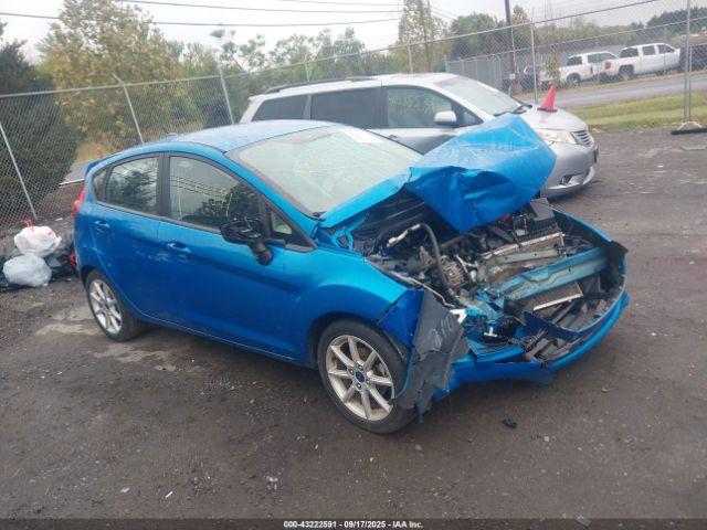  Salvage Ford Fiesta