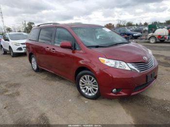  Salvage Toyota Sienna