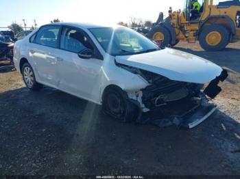  Salvage Volkswagen Passat