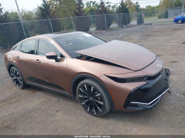  Salvage Toyota Crown