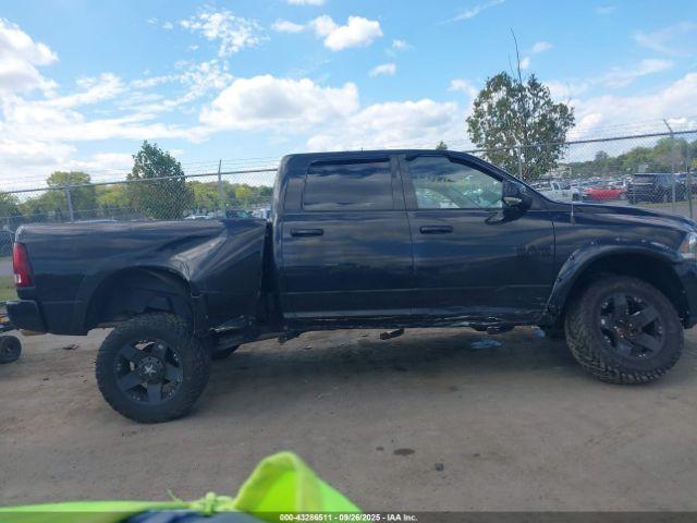 Ram 1500 Night  4x4 6'4 Box Image 12