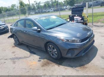  Salvage Kia Forte