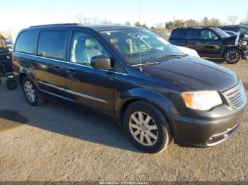  Salvage Chrysler Town & Country