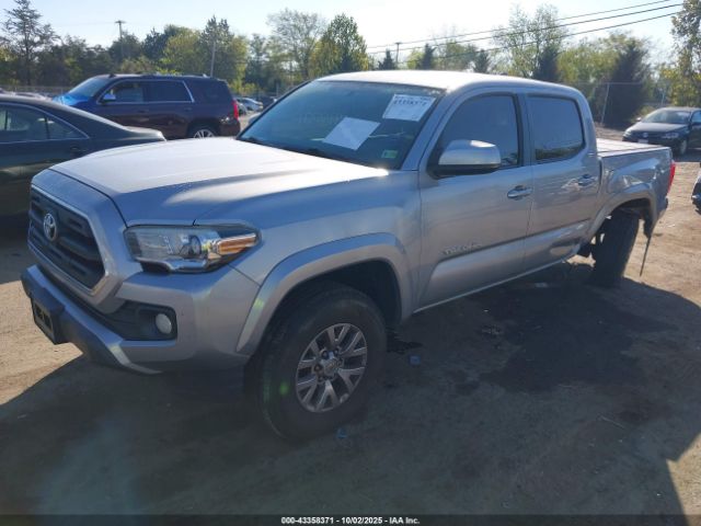 Toyota Tacoma Sr5 V6 Image 12