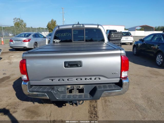 Toyota Tacoma Sr5 V6 Image 15