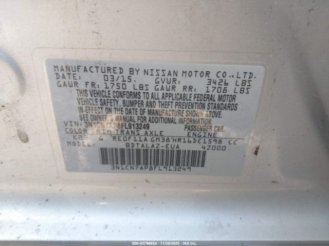 Nissan Versa 1.6 S+ Image 9