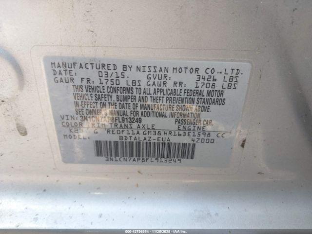 Nissan Versa 1.6 S+ Image 9