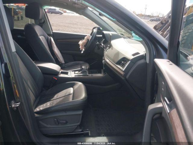 Audi Q5 Premium 45 Tfsi Quattro S Tronic Image 5