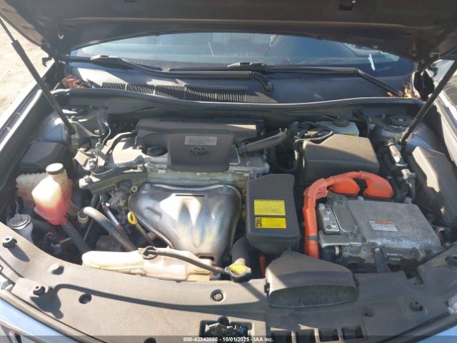 Toyota Camry Xle Image 2