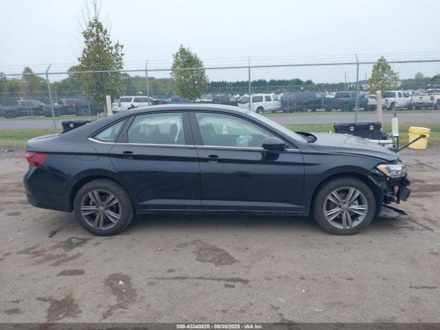 Volkswagen Jetta 1.5t Se Image 11