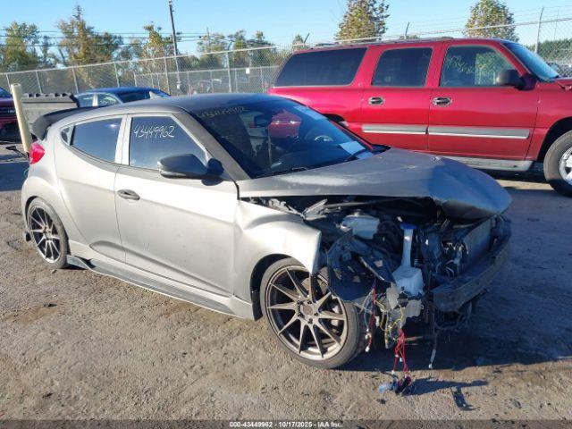  Salvage Hyundai VELOSTER