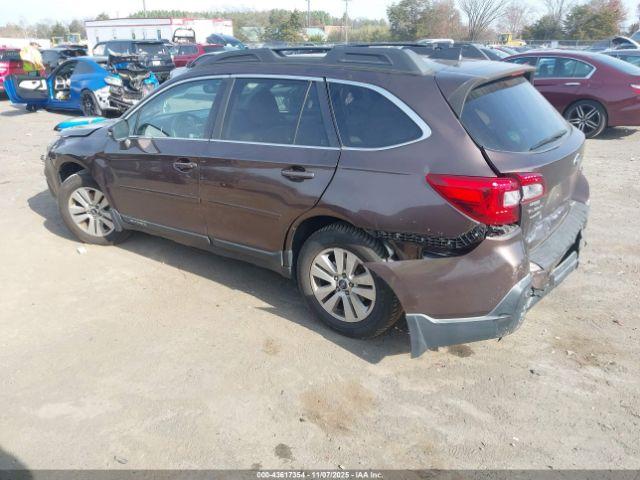 Subaru Outback 2.5i Premium Image 8