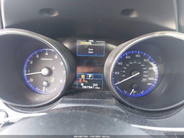 Subaru Outback 2.5i Premium Image 3