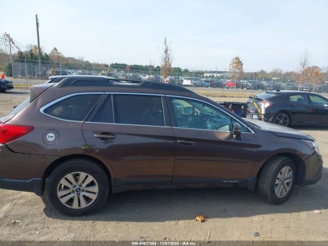 Subaru Outback 2.5i Premium Image 12
