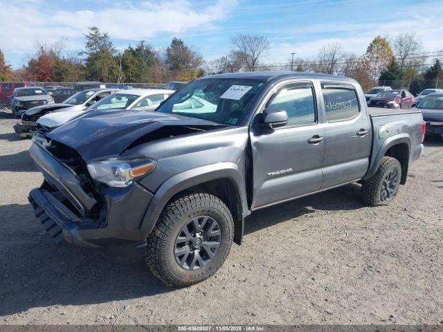 Toyota Tacoma Sr5 V6 Image 4