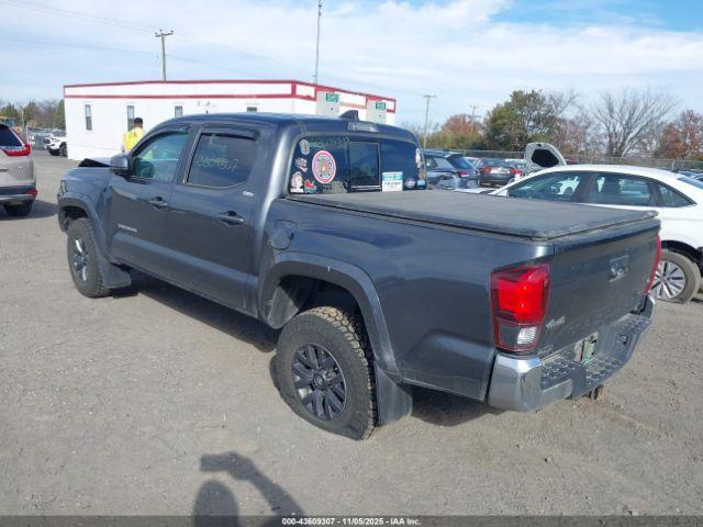 Toyota Tacoma Sr5 V6 Image 7
