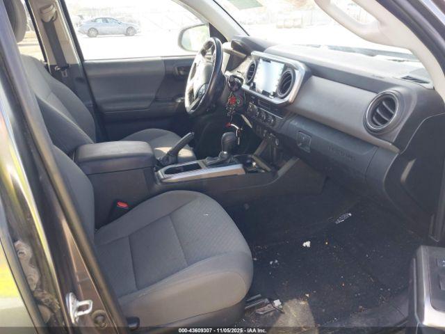 Toyota Tacoma Sr5 V6 Image 5