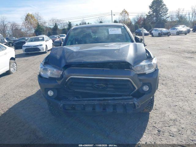 Toyota Tacoma Sr5 V6 Image 16