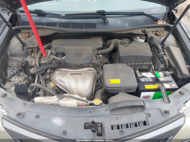 Toyota Camry Se Image 7