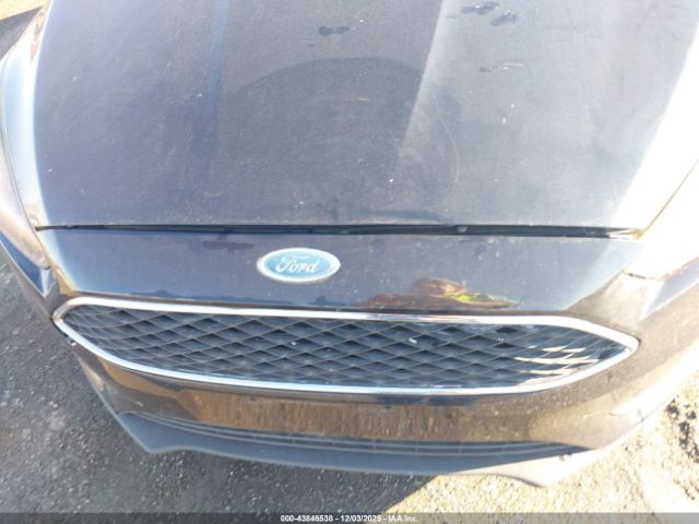 Ford Focus Se Image 4