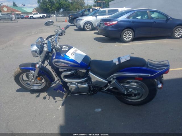 Suzuki Vz800 Image 8