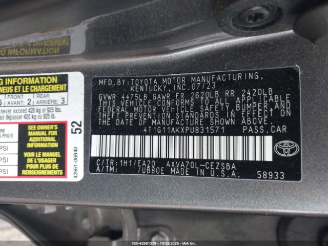 Toyota Camry Se Image 5