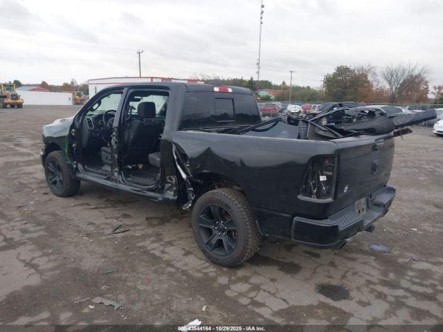 Ram 1500 Big Horn  4x4 5'7 Box Image 8