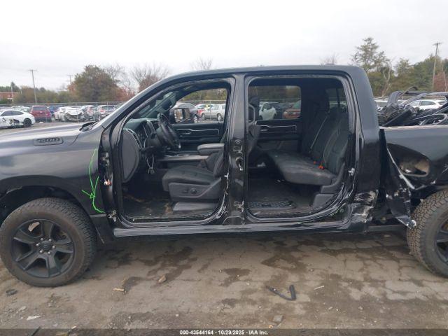 Ram 1500 Big Horn  4x4 5'7 Box Image 2