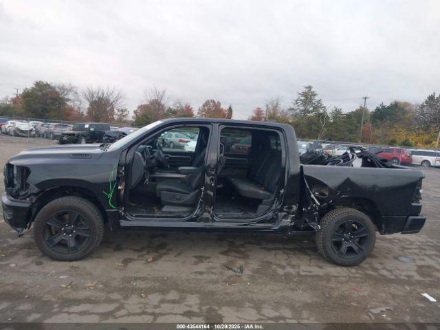 Ram 1500 Big Horn  4x4 5'7 Box Image 12