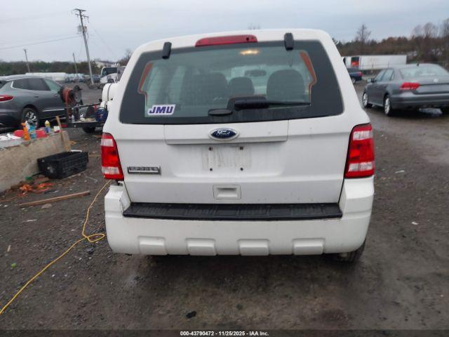 Ford Escape Xls Image 9