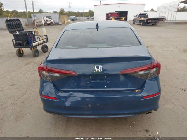 Honda Civic Sport Image 12