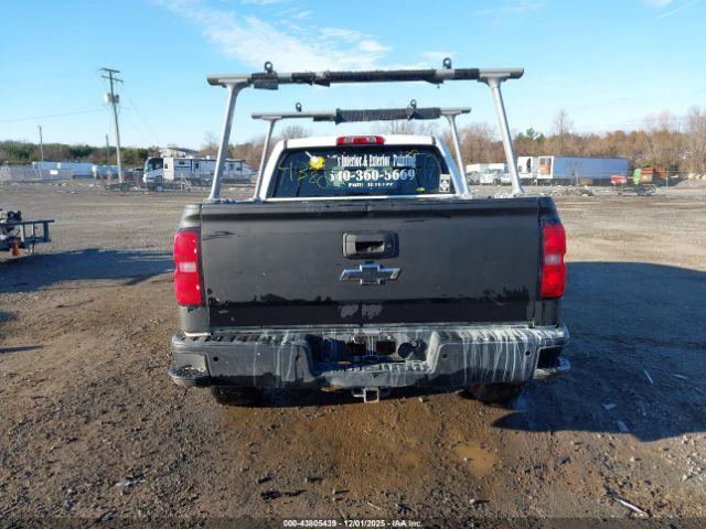 Chevrolet Silverado 1500 Custom Image 10