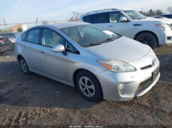 Salvage Toyota Prius